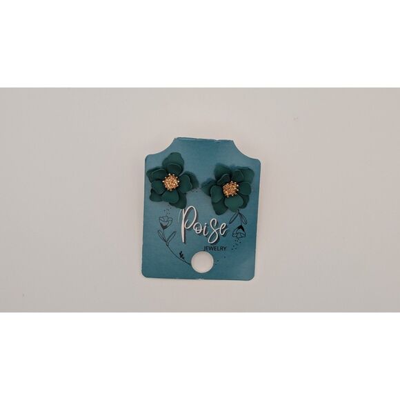 Poise Green Floral Stud Earrings - Picture 1 of 1